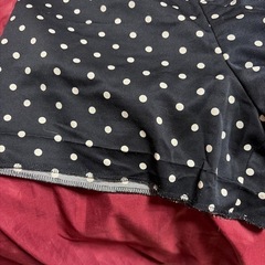 ブラックシャツ２枚とショートパンツ２枚の画像