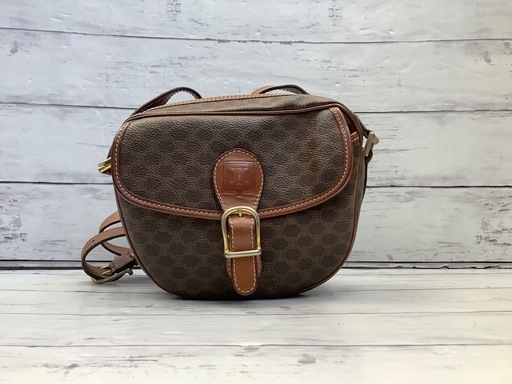 CELINE ショルダーバッグ マカダム  M11