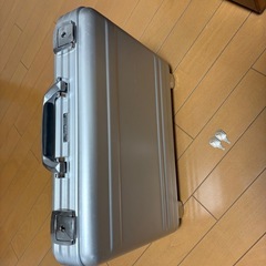 ノートパソコン　アタッシュケースの画像