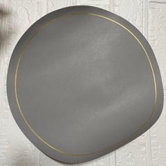 未使用品⭐️ランチョンマット テーブル リバーシブル レザー オシャレ 円形 丸型の画像