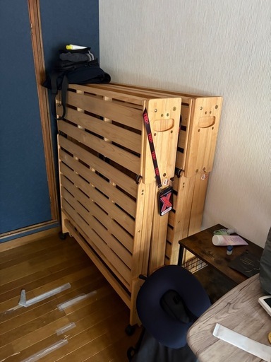 折りたたみベッド　シングル2台　リクライニング　すのこ