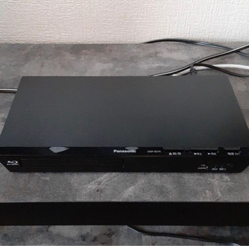 テレビ　テレビスタンド付き　ブルーレイ付き　HDD付き