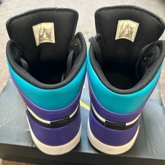 【ナイキ28cm】Nike Air Jordan 1 Mid "Bright Concord"の画像
