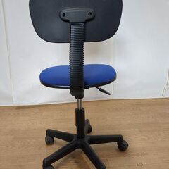 No.321　学習椅子　回転チェア　青（豊橋市収集業務課リユース家具）の画像