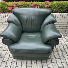 1人掛け レザーソファ グリーン アームチェア　の画像