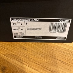 新品未使用品！adidas ランニングシューズ27.5㎝の画像