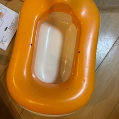 【Combi】おまるでステップ 便座＆ステップ兼用 箱・説明書付きの画像