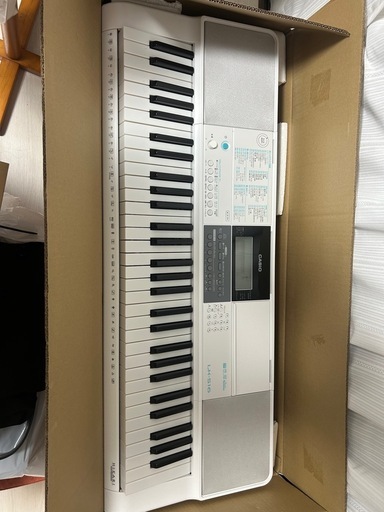 電子キーボード