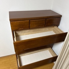 衣装ダンスの画像