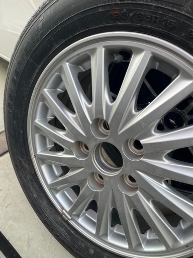購入者決定しました。　　80 VOXY 純正タイヤ、ホイールセット　195/65R15