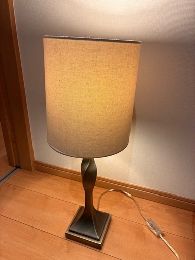 ランプ　　テーブルランプ
