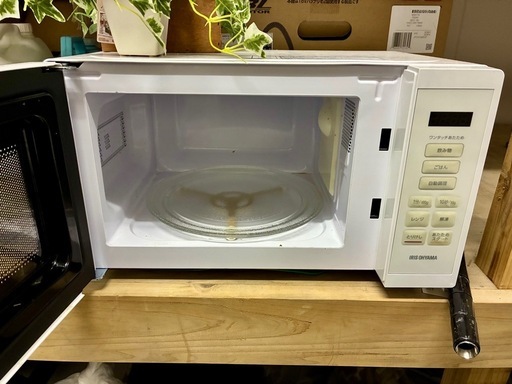 ★ジモティ割あり★ アイリスオーヤマ 電子レンジ  22年製 ／クリーニング済み OJ9505 アイリスオーヤマ電子レンジです。清掃済み。 (ボナパルト) 郡元の