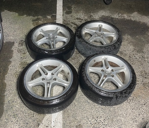 AVS VS5 4本セット　
17インチ