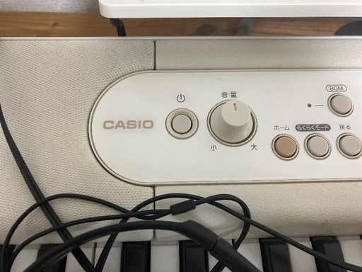 カシオ　光ナビゲーションキーボード　電子ピアノ