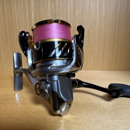 シマノ　16デスピナ　2500DXG 釣　フカセ　リール　磯