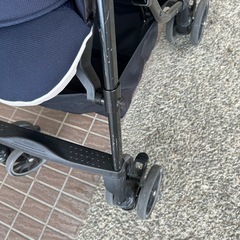 【純正ハンドルカバー付き】combi  両対面式ベビーカー 生後1ヶ月～の画像