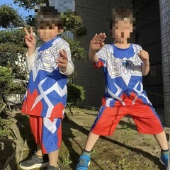 ウルトラマン服130の画像