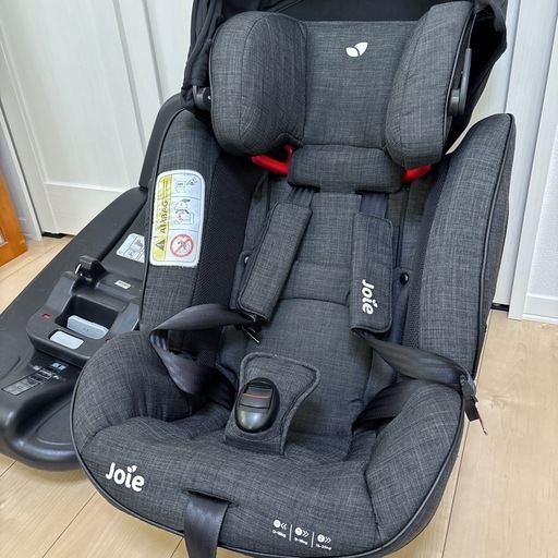 Joie Stages isofix 新生児から使えるチャイルドシート