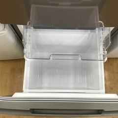【トレファク神戸新長田店 買取/販売】取りに来られる方限定！SHARPの2ドア冷蔵庫2021年製のご紹介です！の画像