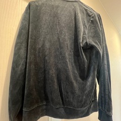 adidasジャージの画像
