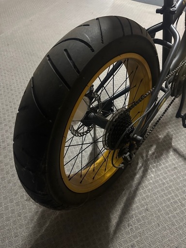 ファットバイク