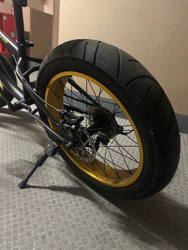 ファットバイク
