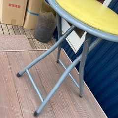 差し上げます。、折りたたみ椅子の画像