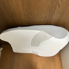 ニトリ　　肩、首、背中を支える枕 の画像
