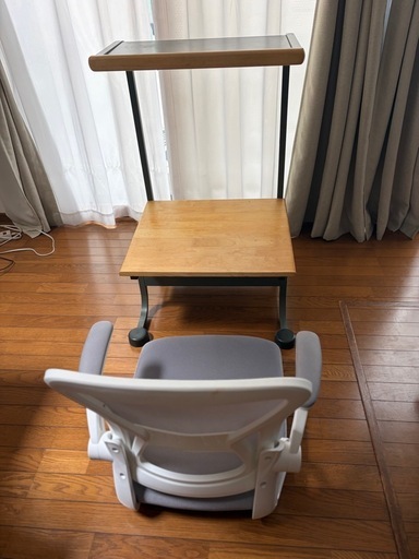 パソコン台と回転座椅子のセット (shige227ky) 龍谷大前深草のオフィス