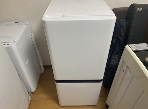 中古】ハイセンス冷蔵庫 135L 2025年式2606171637の通販 by セイコー 2025年製 Hisense 135L 冷蔵庫