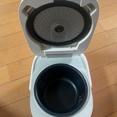炊飯器　TOSHIBAの画像