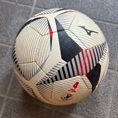 サッカーボール4号　ミズノの画像