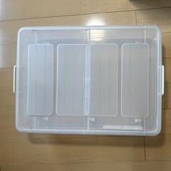 ニトリ　キャスター付きベッド下収納の画像