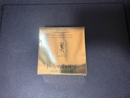 【新品】YSL オールアワーズ ハイパールミナイザー 69 ラベンダーラスト
