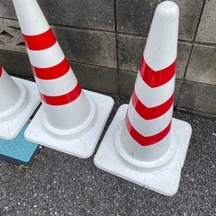 さいたま市大宮区　室内保管　コーンバー（トラバー）10本　おまけカラーコーン5個の画像