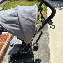 ベビーカーの画像