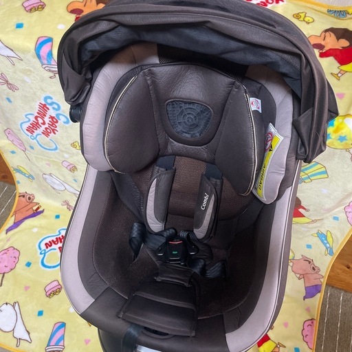 値下げしました！combi チャイルドシート