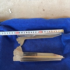 棚うけ金具　の画像