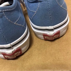 一度試し履きのみ!VANS スニーカー　23.5cmの画像