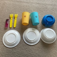 ポケモン　プラスチック食器の画像