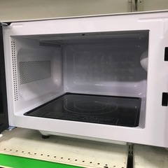 ジャングルジャングル貝塚店　電子レンジ　アイリスオーヤマ　2024年製　白　ホワイト　横開き　庫内フラット　パネル操作　50／60Hz ヘルツフリー　家庭用　中古　貝塚市　二色浜の画像