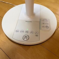 TOSHIBA DCモーター 扇風機 F-DLS75 リモコン付 静音 ランダム風の画像