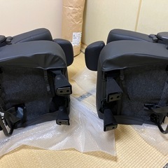 キャラバン NV350 プレミアムGXから外したセカンドシートの画像