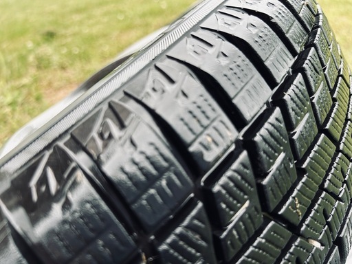 軽自動車 スタッドレス ホイール付 4本セット 楽天市場】スタッドレス 軽スタッドレスタイヤ　アルミホイール付