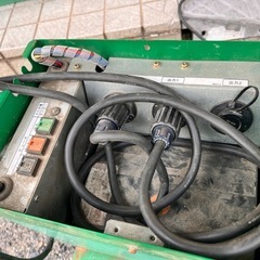 コンラックス松本 ソーラー信号機 信号機 CGS-2300 投光器 安全 工事 【11162830】の画像