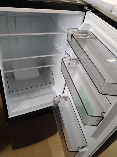 リユースのサカイ浦和店【I310】☆冷蔵庫 東芝 GR-W15BS 2025