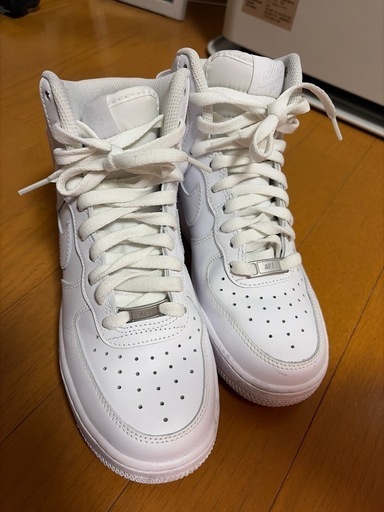 NIKE AIR FORCE 1 MID ’07 白 
