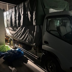 トラックの画像