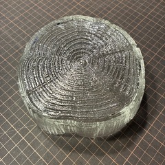切り株みたいな皿？小物入れ？　ガラスの画像