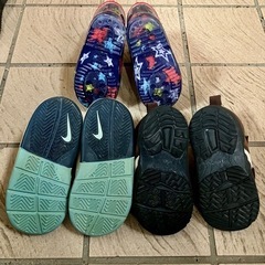 キッズ靴　13cm  まとめ売り　長靴　スニーカーの画像